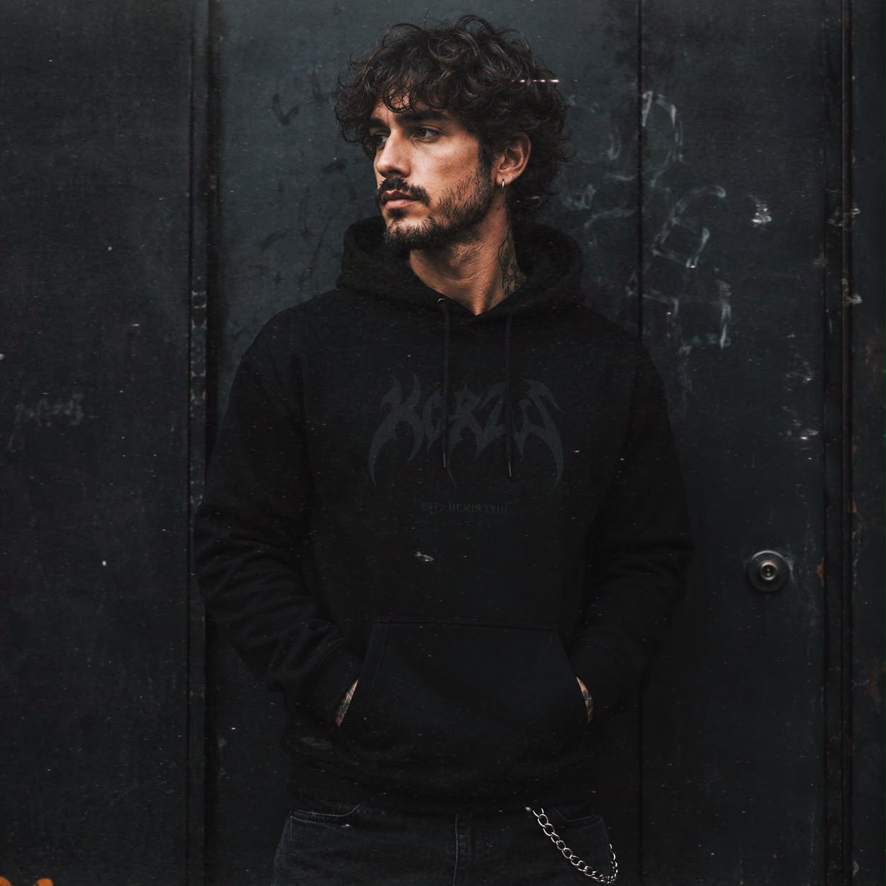 MOLETOM ALL BLACK - EST. MCMLXXXIII